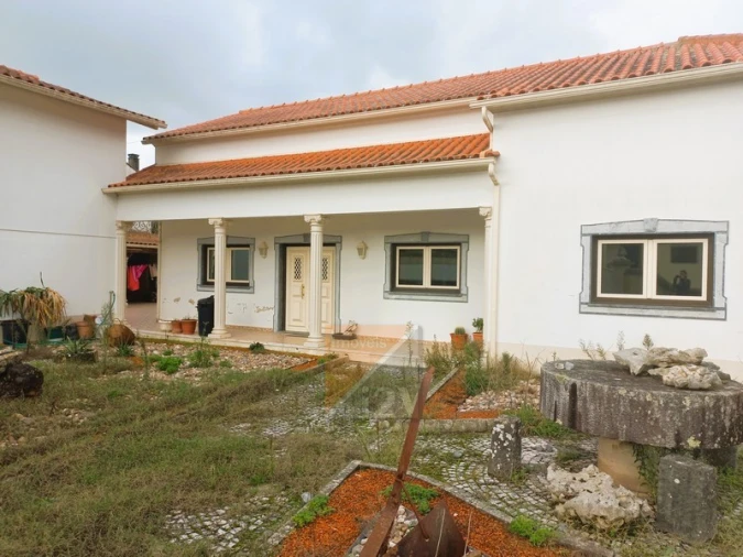 Moradia T4 para Venda em Gondemaria e Olival Foto 6