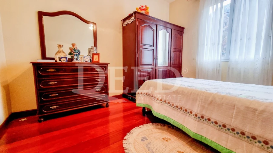 Moradia T3 para Venda em Curral das Freiras Foto 9