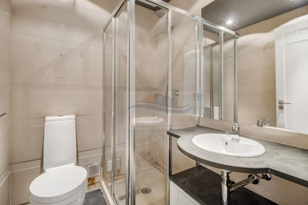 Apartamento T2 para Venda em Avenidas Novas Foto 16