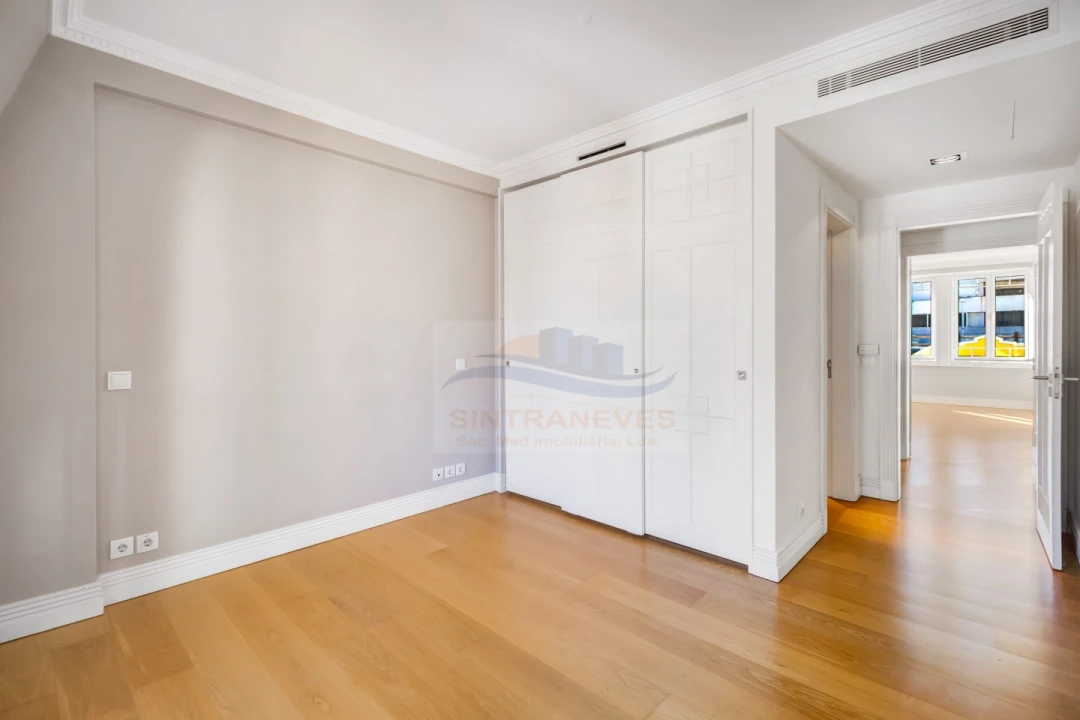 Apartamento T2 para Venda em Avenidas Novas Foto 18