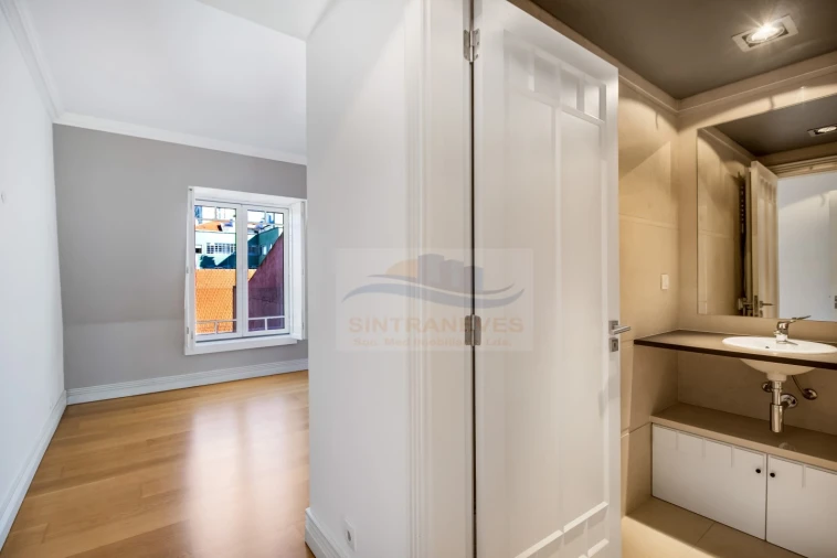 Apartamento T2 para Venda em Avenidas Novas Foto 13
