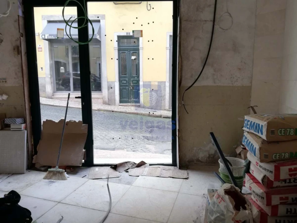 Negócio para Venda em Santo António Foto 1