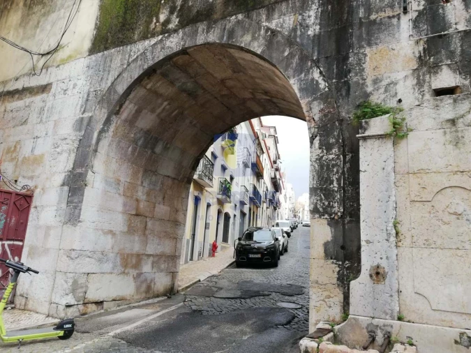 Negócio para Venda em Santo António Foto 17