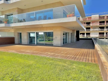 Apartamento T3 para Venda em Alcochete