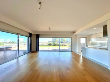 Apartamento T3 para Venda em Alcochete