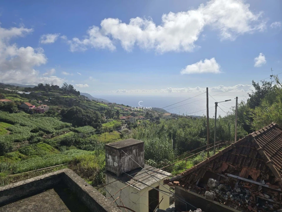 Terreno para Venda em Canhas Foto 17