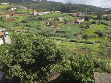 Terreno para Venda em Canhas