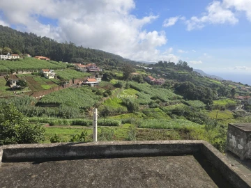 Terreno para Venda em Canhas