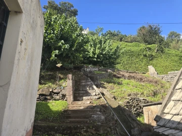 Terreno para Venda em Canhas