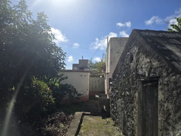 Terreno para Venda em Canhas