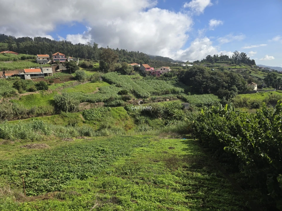 Terreno para Venda em Canhas Foto 23