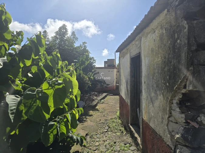 Terreno para Venda em Canhas Foto 3