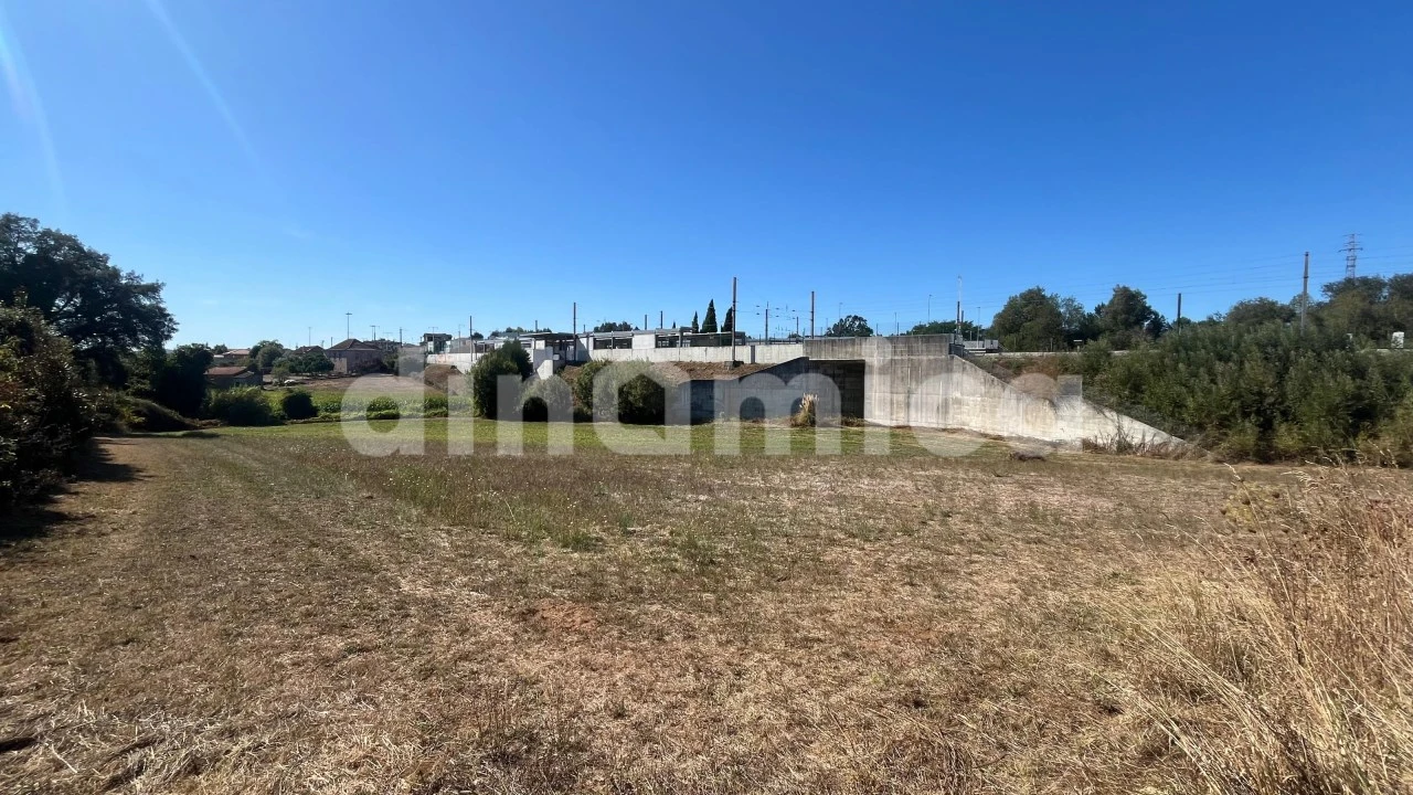 Terreno para Venda em Lousado Foto 11
