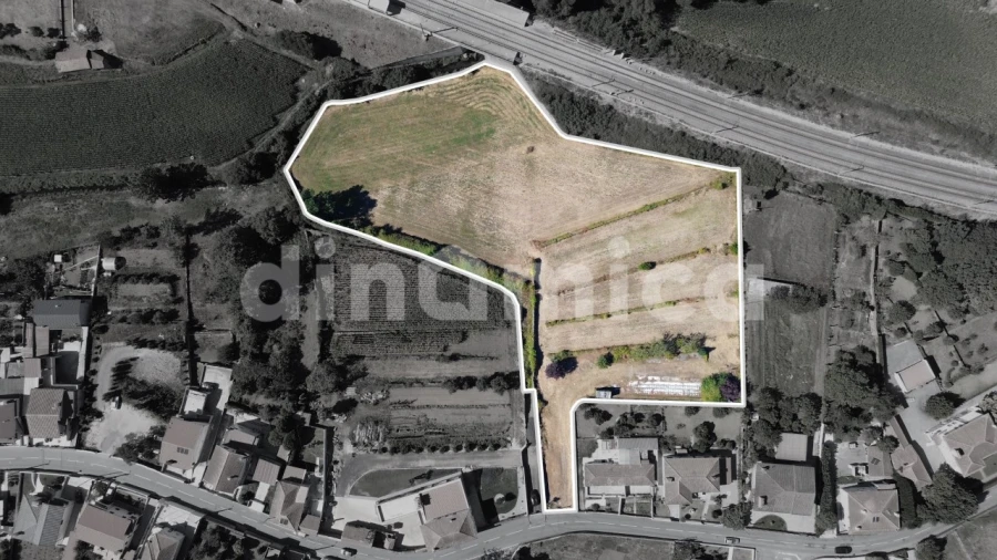 Terreno para Venda em Lousado Foto 1