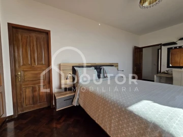 Moradia T9 para Venda em Monte