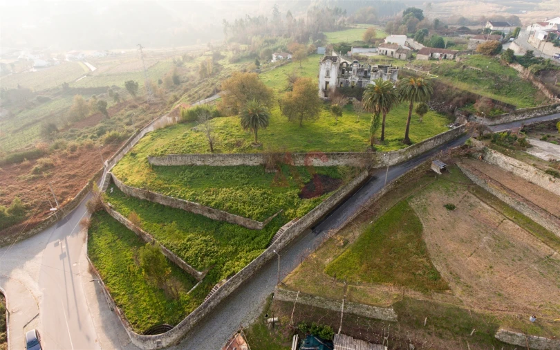 Moradia T0 para Venda em Louredo Foto 16