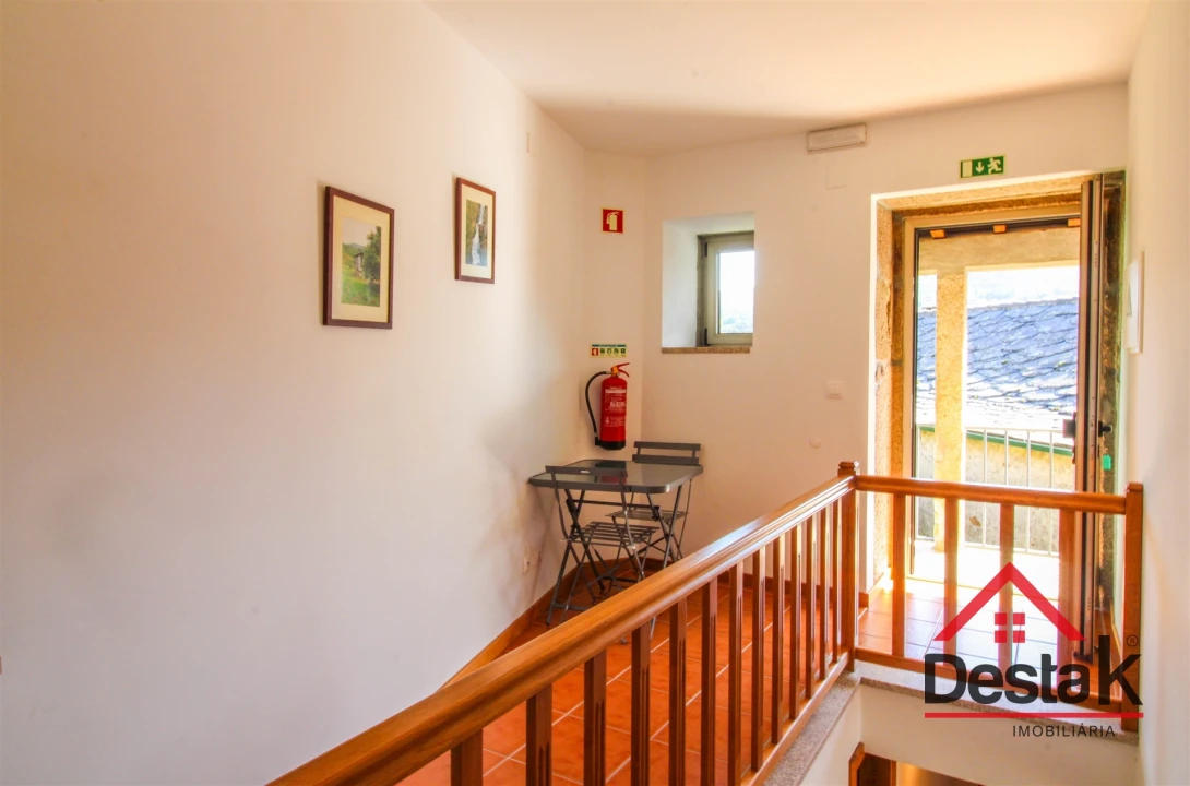 Moradia T2 para Venda em Carvalhais e Candal Foto 5