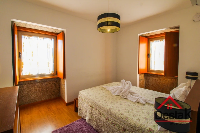 Moradia T2 para Venda em Carvalhais e Candal Foto 7