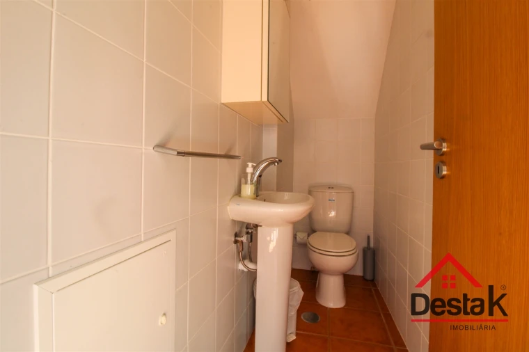 Moradia T2 para Venda em Carvalhais e Candal Foto 14