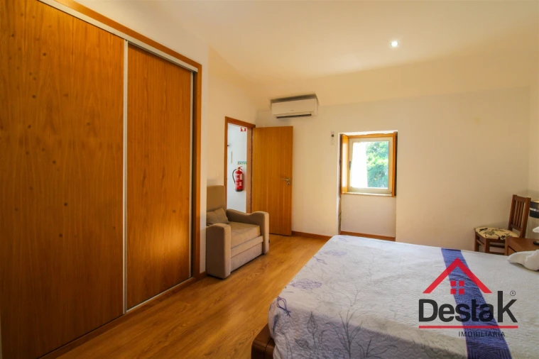 Moradia T2 para Venda em Carvalhais e Candal Foto 9