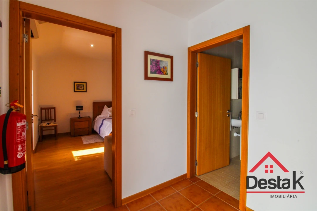 Moradia T2 para Venda em Carvalhais e Candal Foto 10