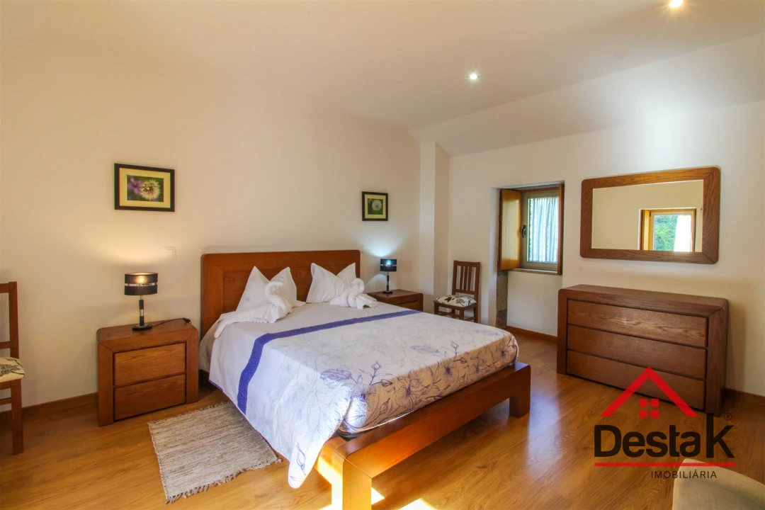 Moradia T2 para Venda em Carvalhais e Candal Foto 7