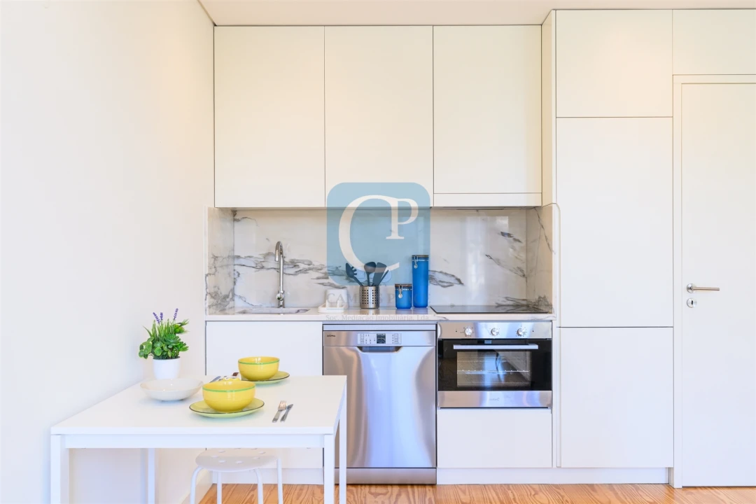 Apartamento T1 para Arrendamento em Cedofeita, Santo Ildefonso, Sé, Miragaia, São Nicolau e Vitória Foto 6