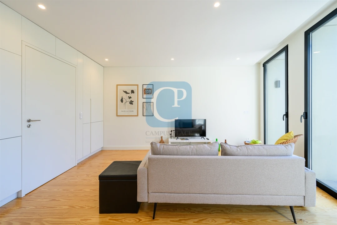 Apartamento T1 para Arrendamento em Cedofeita, Santo Ildefonso, Sé, Miragaia, São Nicolau e Vitória Foto 7