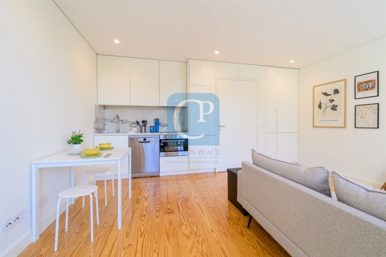 Apartamento T1 para Arrendamento em Cedofeita, Santo Ildefonso, Sé, Miragaia, São Nicolau e Vitória Foto 5