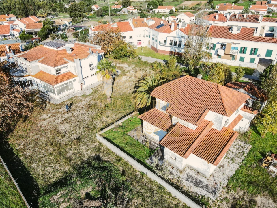 Moradia T9 para Venda em Sesimbra (Castelo) Foto 3