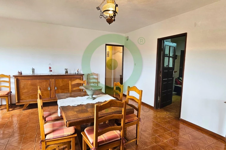 Moradia T4 para Venda em Jou Foto 13