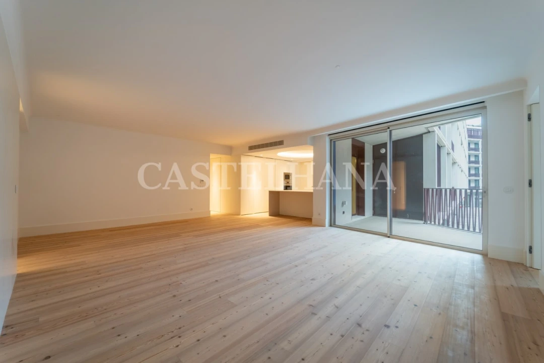 Apartamento T4 para Venda em Cedofeita, Santo Ildefonso, Sé, Miragaia, São Nicolau e Vitória Foto 10