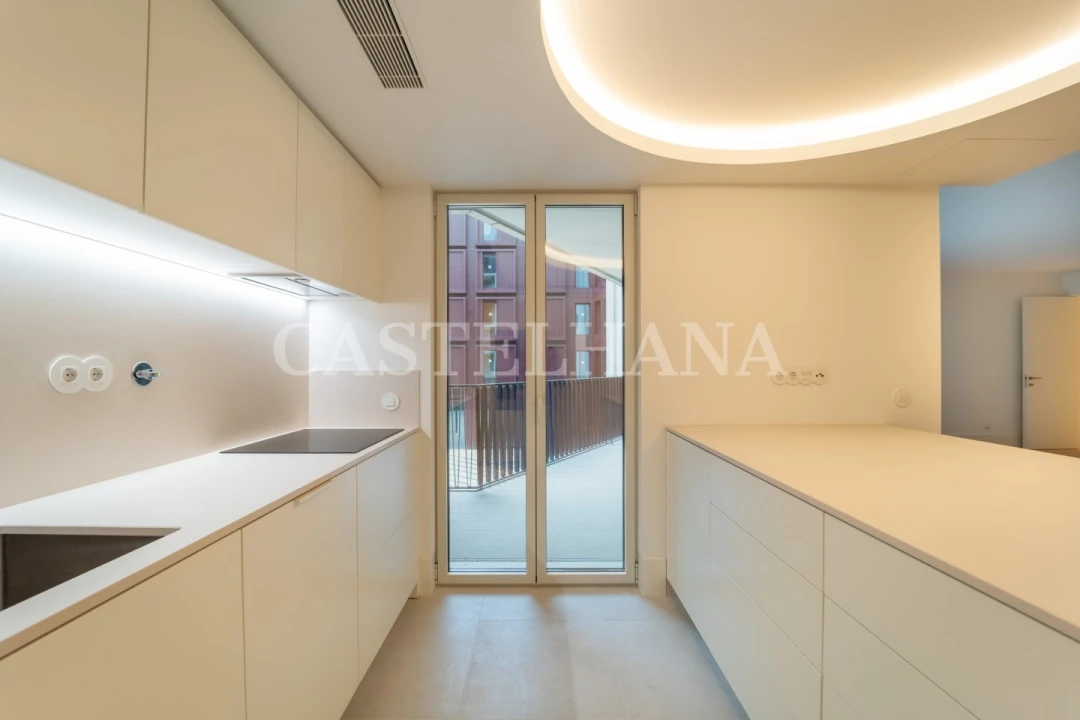 Apartamento T4 para Venda em Cedofeita, Santo Ildefonso, Sé, Miragaia, São Nicolau e Vitória Foto 19