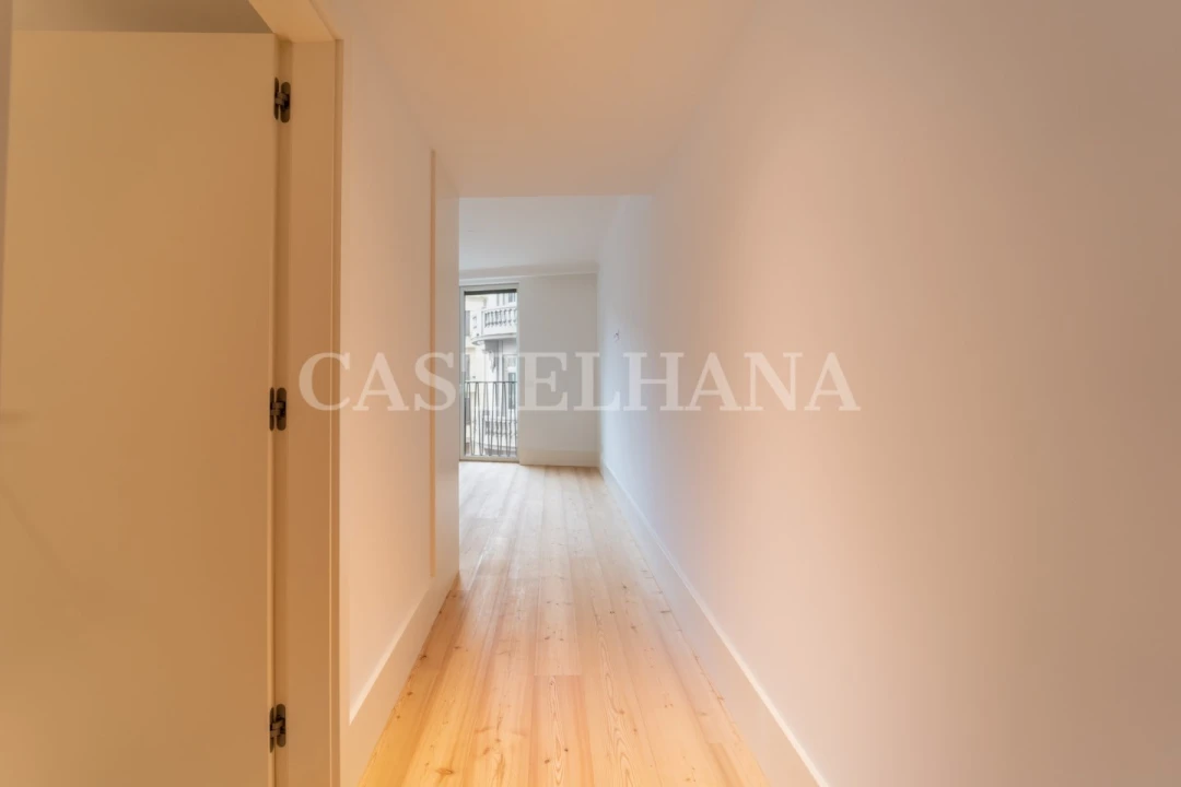 Apartamento T4 para Venda em Cedofeita, Santo Ildefonso, Sé, Miragaia, São Nicolau e Vitória Foto 34