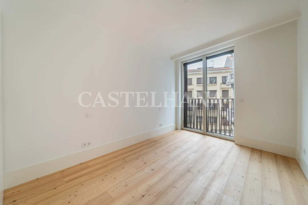 Apartamento T4 para Venda em Cedofeita, Santo Ildefonso, Sé, Miragaia, São Nicolau e Vitória Foto 35
