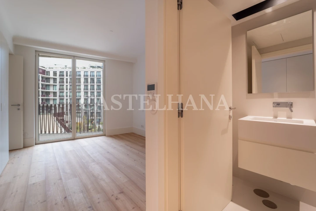 Apartamento T4 para Venda em Cedofeita, Santo Ildefonso, Sé, Miragaia, São Nicolau e Vitória Foto 44