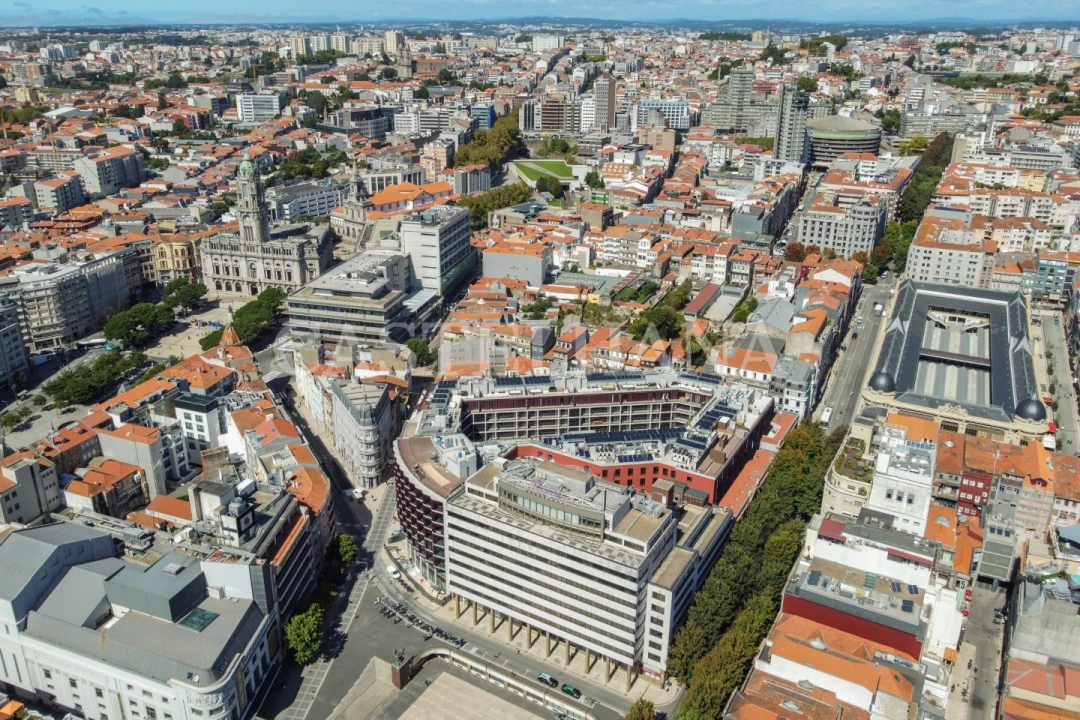 Apartamento T4 para Venda em Cedofeita, Santo Ildefonso, Sé, Miragaia, São Nicolau e Vitória Foto 63