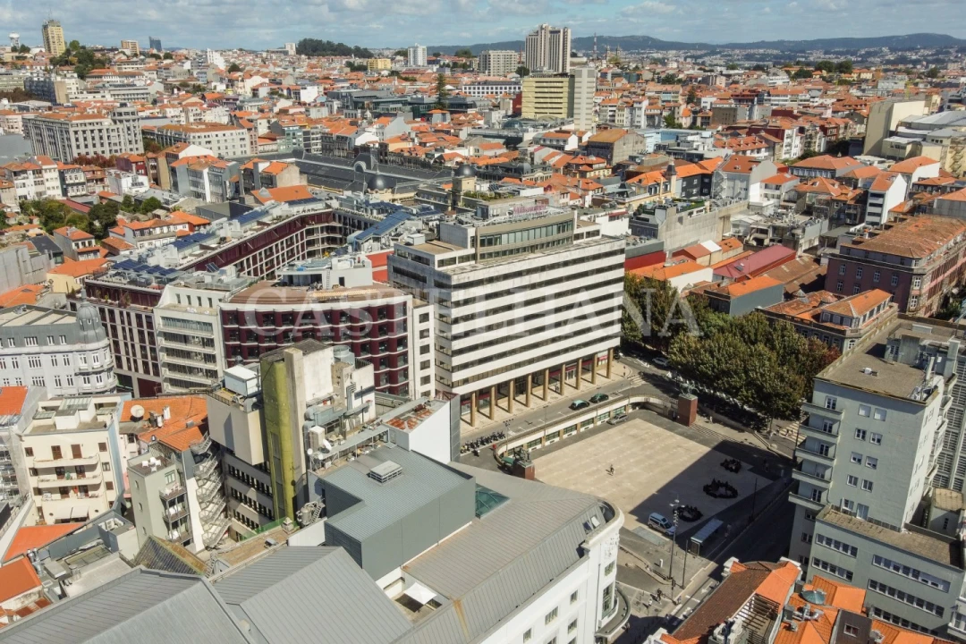 Apartamento T4 para Venda em Cedofeita, Santo Ildefonso, Sé, Miragaia, São Nicolau e Vitória Foto 65