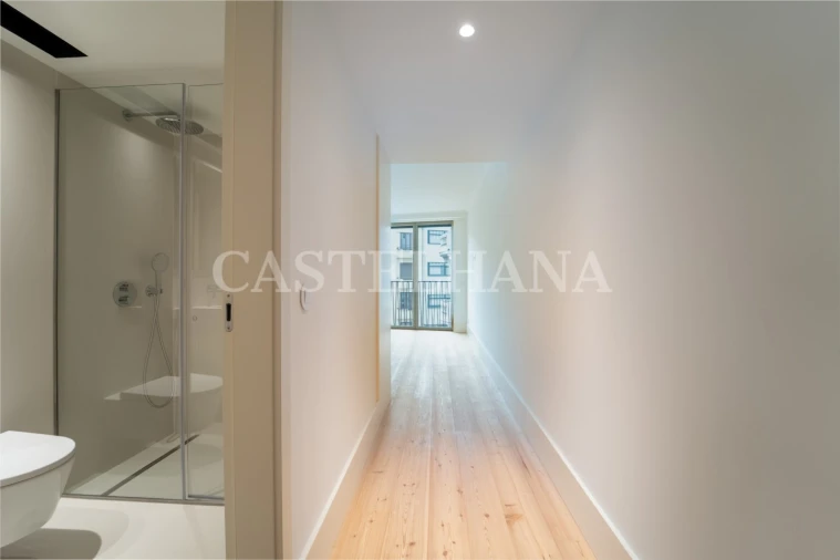 Apartamento T4 para Venda em Cedofeita, Santo Ildefonso, Sé, Miragaia, São Nicolau e Vitória Foto 41