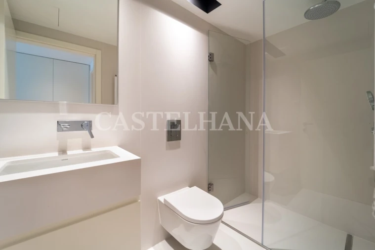 Apartamento T4 para Venda em Cedofeita, Santo Ildefonso, Sé, Miragaia, São Nicolau e Vitória Foto 45