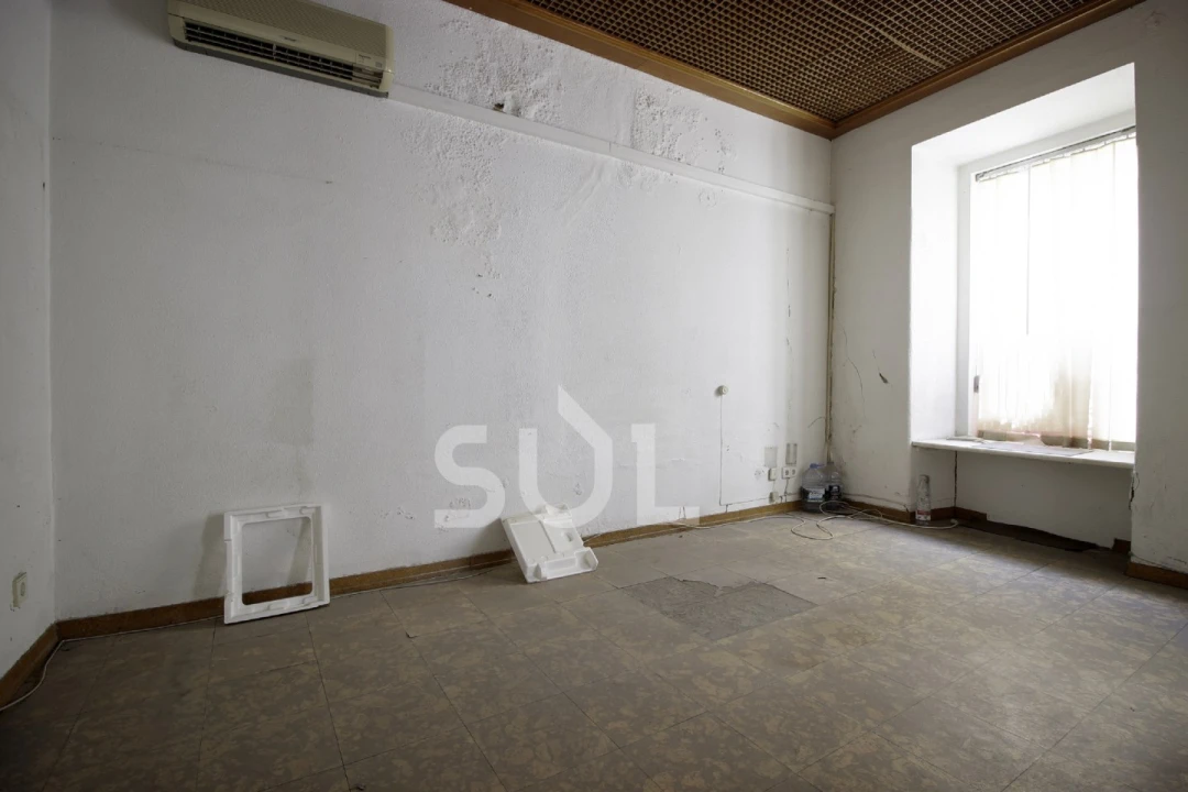 Moradia T4 para Venda em Portimão Foto 16