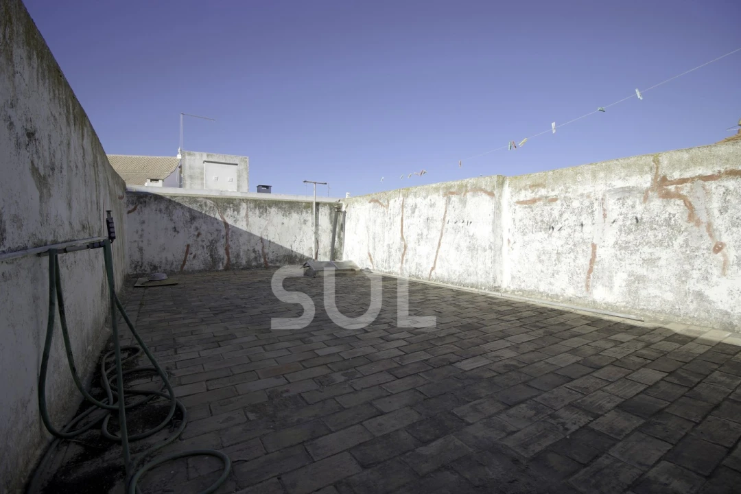 Moradia T4 para Venda em Portimão Foto 8