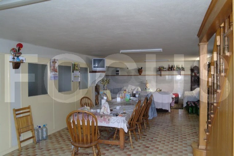 Moradia T2 para Venda em Bustos, Troviscal e Mamarrosa Foto 8