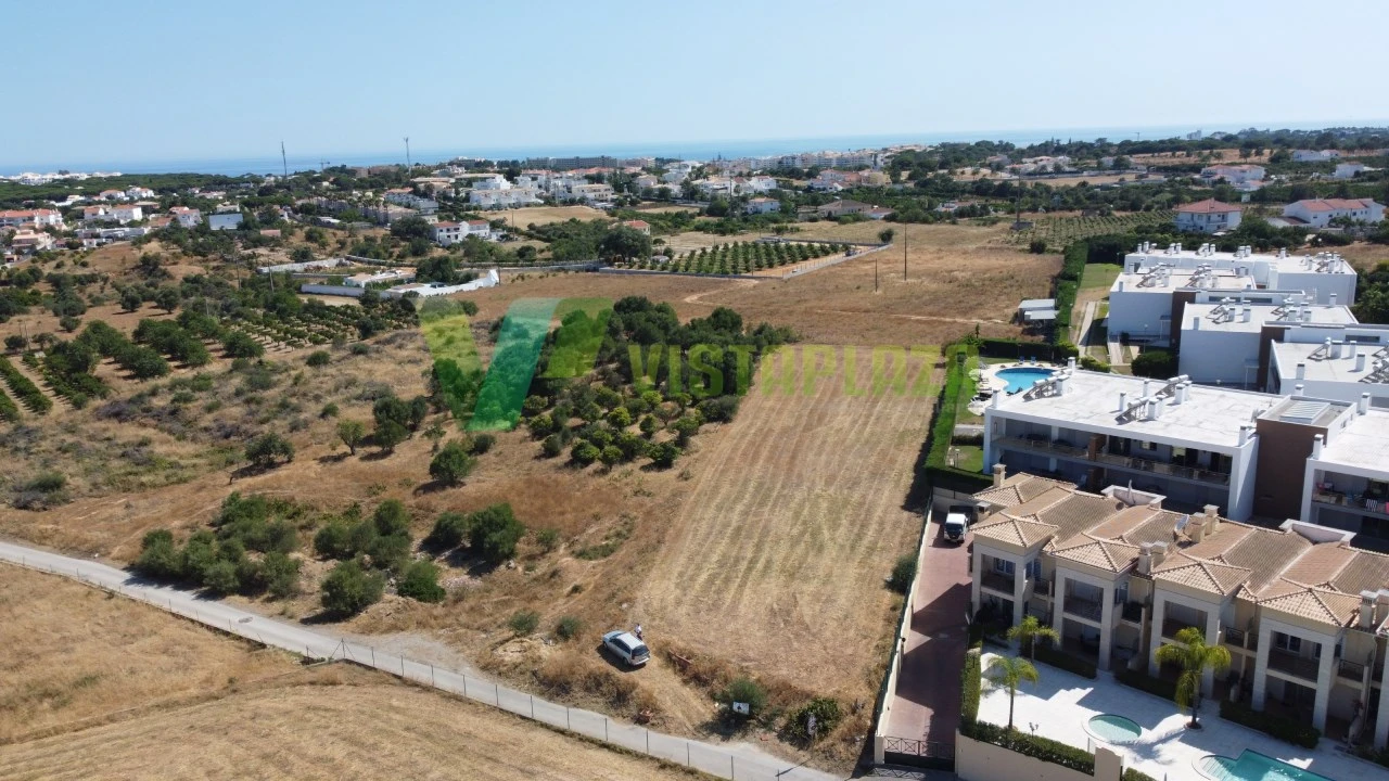 Terreno para Venda em Albufeira e Olhos de Água Foto 9