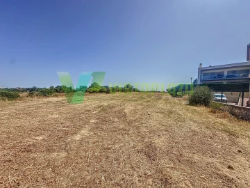 Terreno para Venda em Albufeira e Olhos de Água