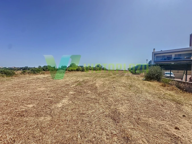 Terreno para Venda em Albufeira e Olhos de Água Foto 12