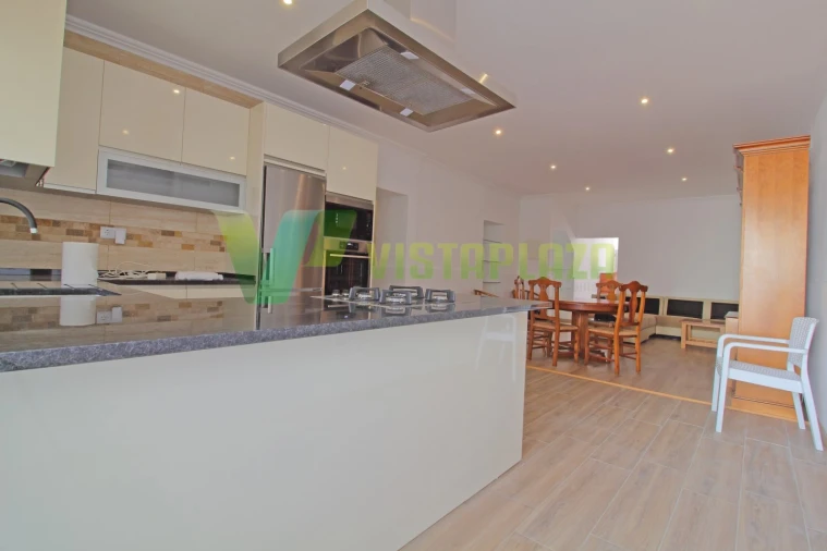 Prédio para Venda em Portimão Foto 2