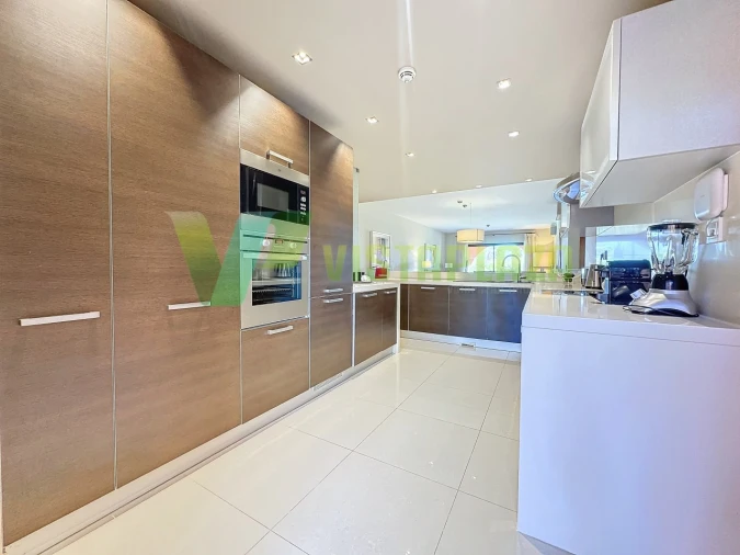 Apartamento T2 para Venda em Alcantarilha e Pêra Foto 3