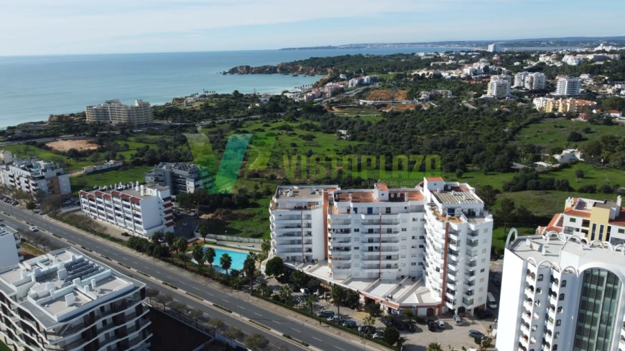 Apartamento T2 para Venda em Portimão Foto 3