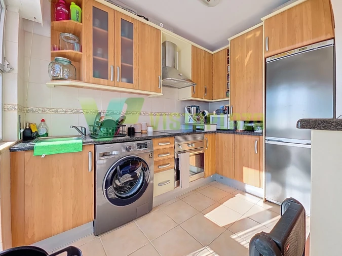 Apartamento T2 para Venda em Portimão Foto 8